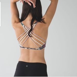 Lululemon Free To Be Wild NWT